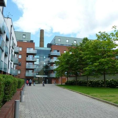 Bright & Spacious Double Bedroom With Ensuite And Concierge! Paid Parking Available Londra Dış mekan fotoğraf